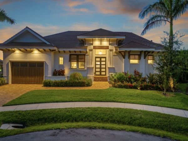 One Level Luxury Marco Island Pool Home Pure Delight Spacious & Bright